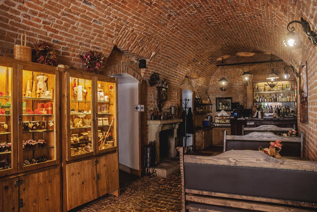 Hotel Pod Kogutkiem Krzywaczka ภายนอก รูปภาพ